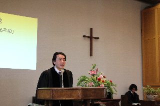ますます元気になられた草地牧師