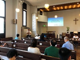 牧師先生のお話で締めくくりました。