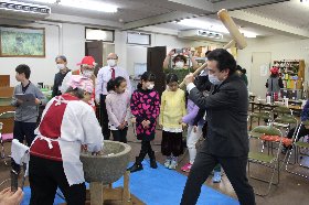 牧師自ら見本を見せます