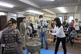 初めてのお餅つき
