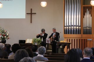 礼拝の中での演奏